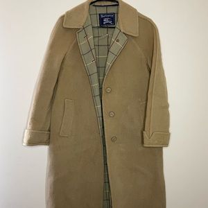 VINTAGE BURBERRY COAT